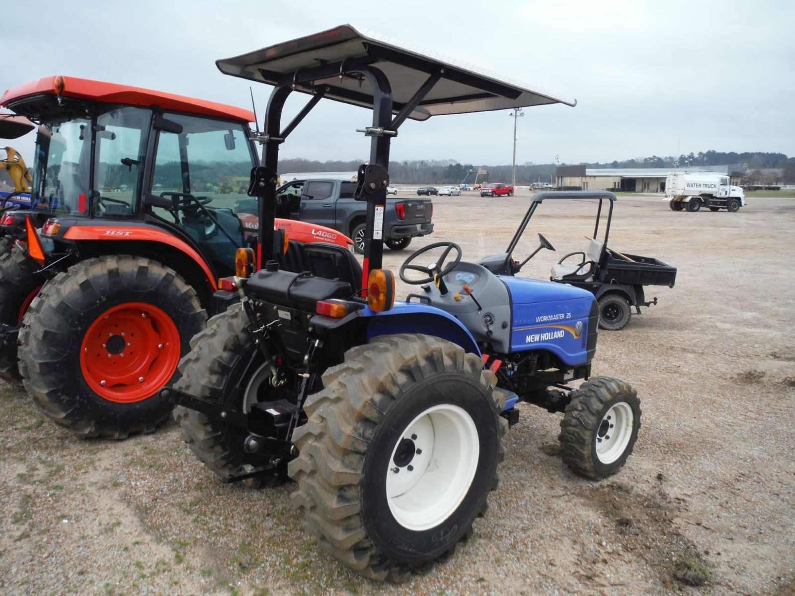 New Holland Workmaster 25 MFWD Tractor, s/n LS110W25RLH0010014: Rollbar Can