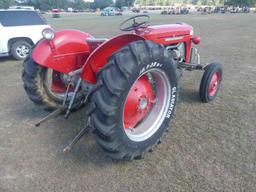 Massey Ferguson 25 Tractor, s/n 1101822: 2wd