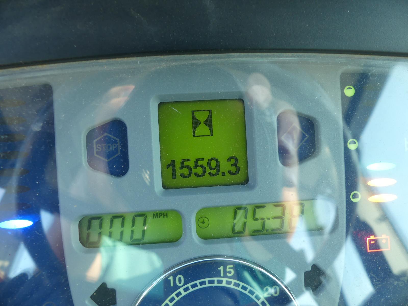 New Holland T4030 MFWD Tractor, s/n ZBJA20132: C/A, Meter Shows 1559 hrs