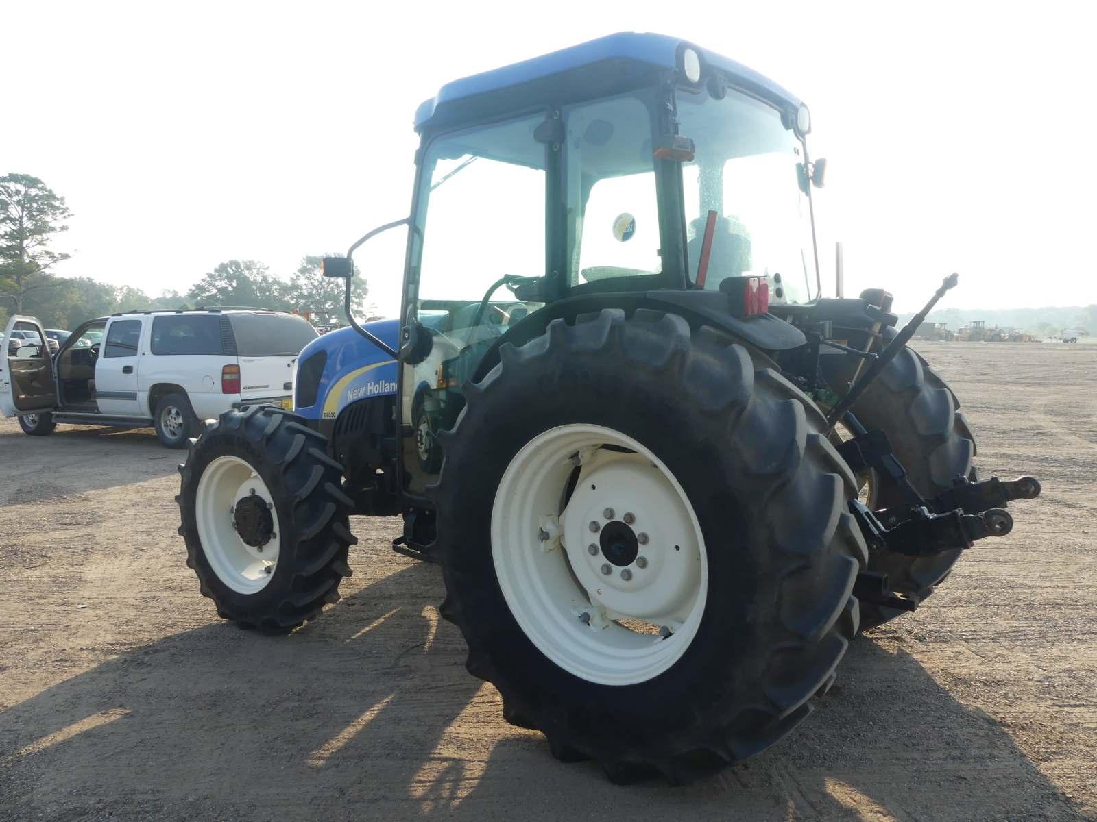 New Holland T4030 MFWD Tractor, s/n ZBJA20132: C/A, Meter Shows 1559 hrs