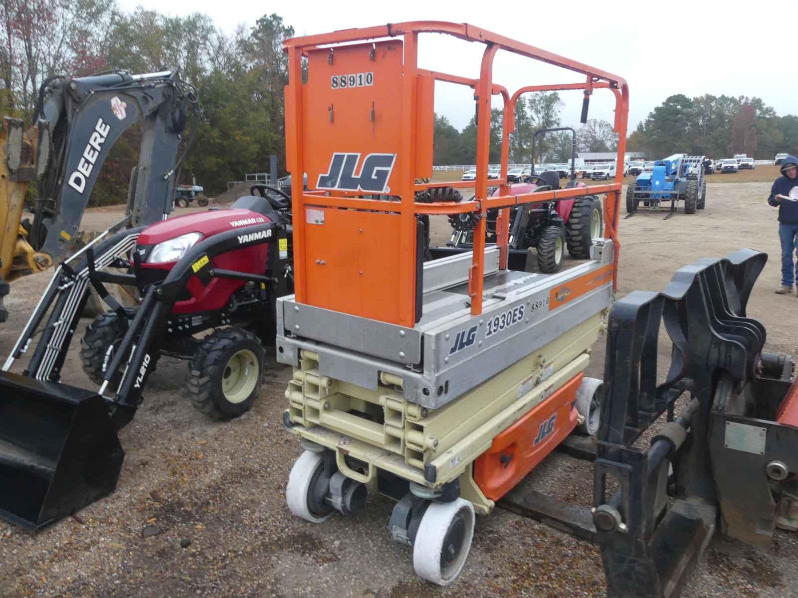 2008 JLG 1930 Scissor-type Manlift, s/n 0200188400: Meter Shows 98 hrs