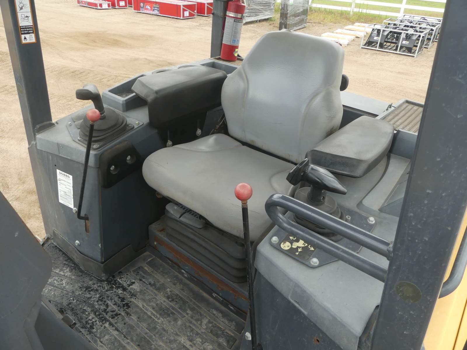 2008 Cat D3K XL Dozer, s/n FFF00192: Encl. Cab, 6-way Blade, Meter Shows 33