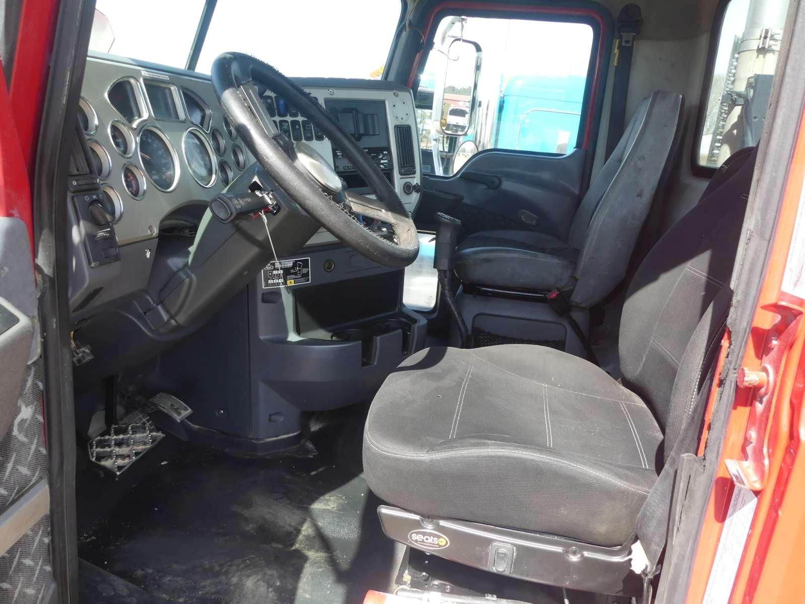 2016 Mack CHU613 Truck Tractor, s/n 1M1AN07Y5GM022046: T/A, Day Cab, Mack E