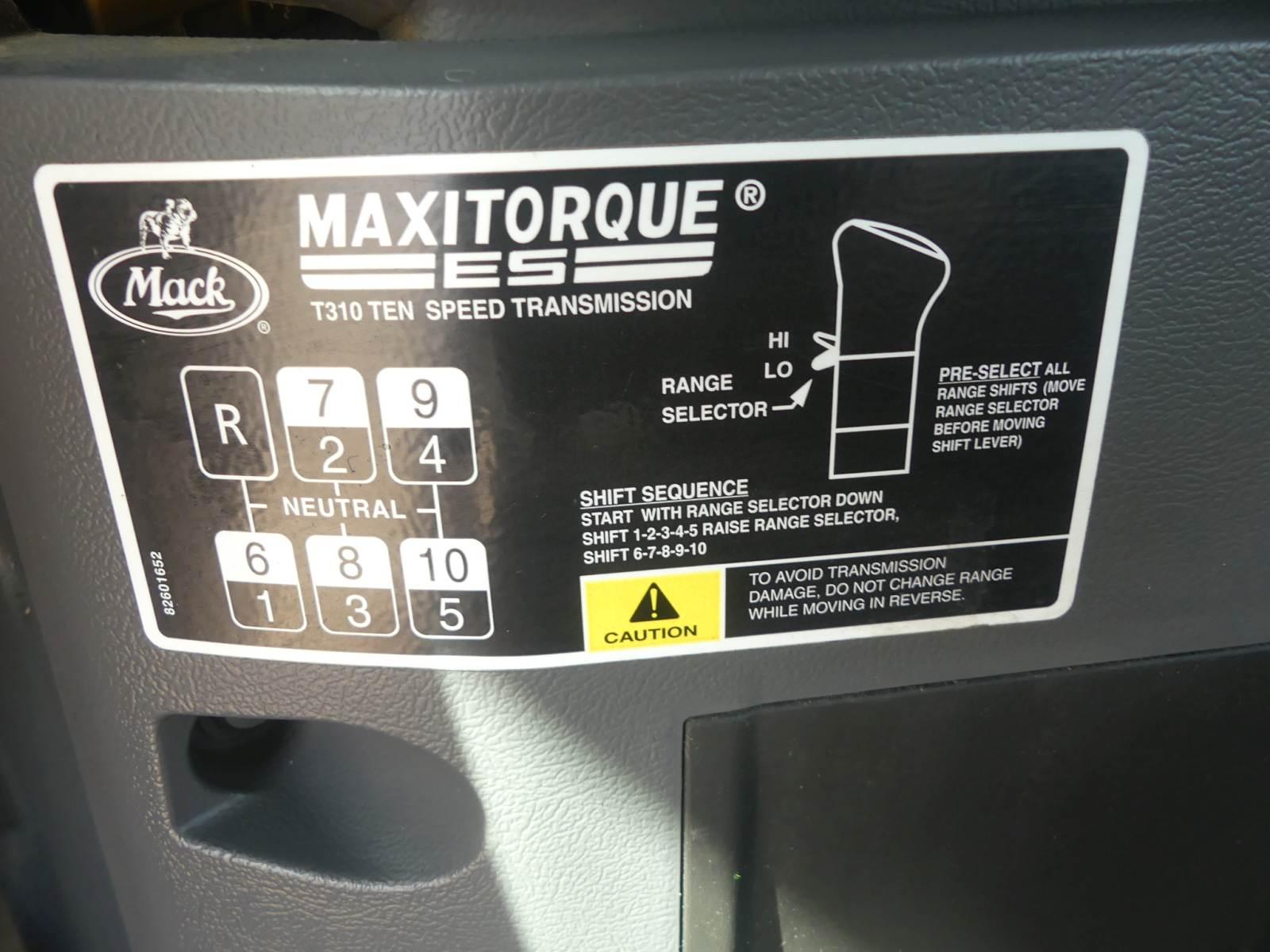 2016 Mack CHU613 Truck Tractor, s/n 1M1AN07Y5GM022046: T/A, Day Cab, Mack E