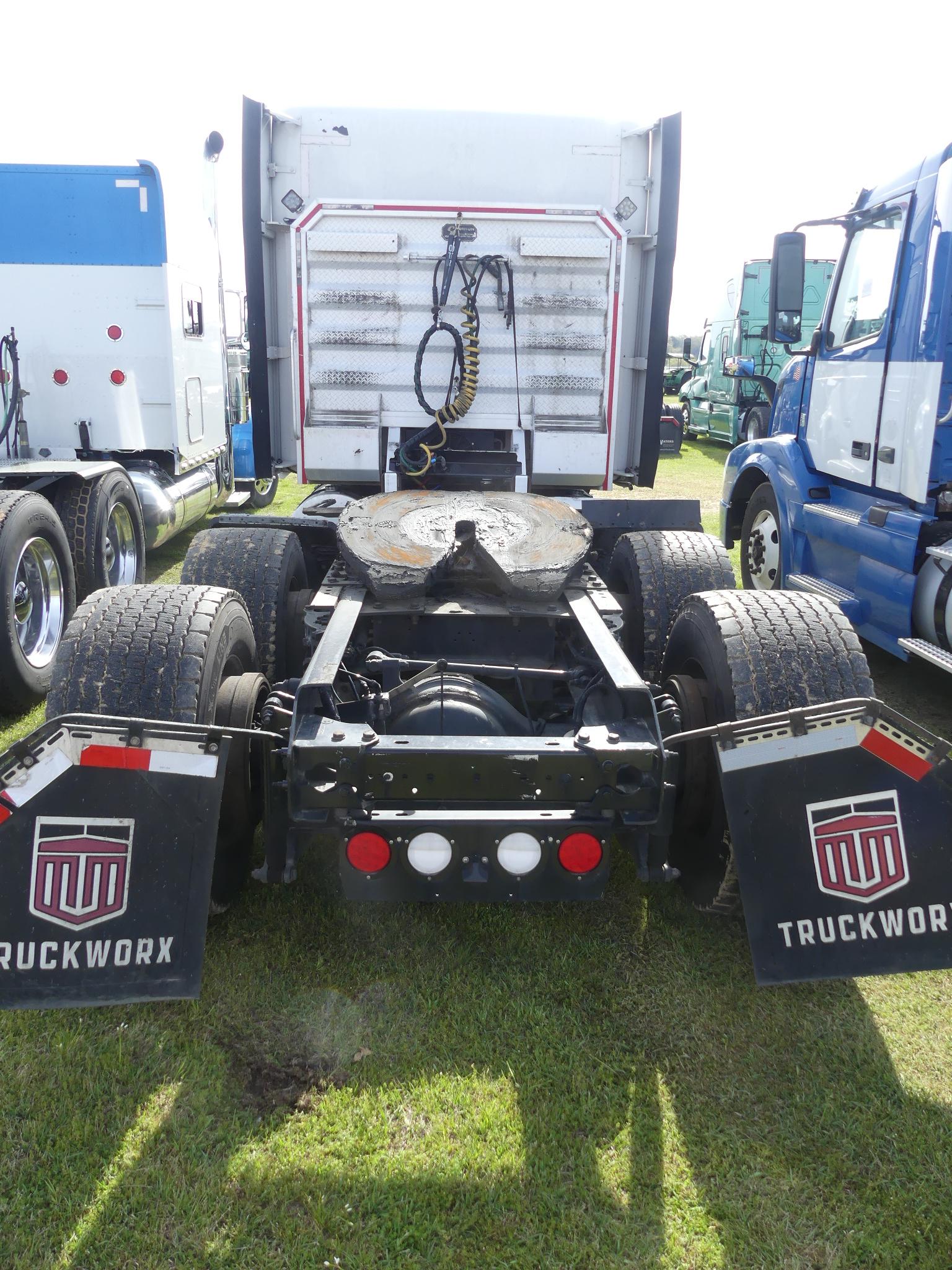 2016 Kenworth T680 Truck Tractor, s/n 1XKYDP9X9GJ129508: T/A, Stand Up Slee