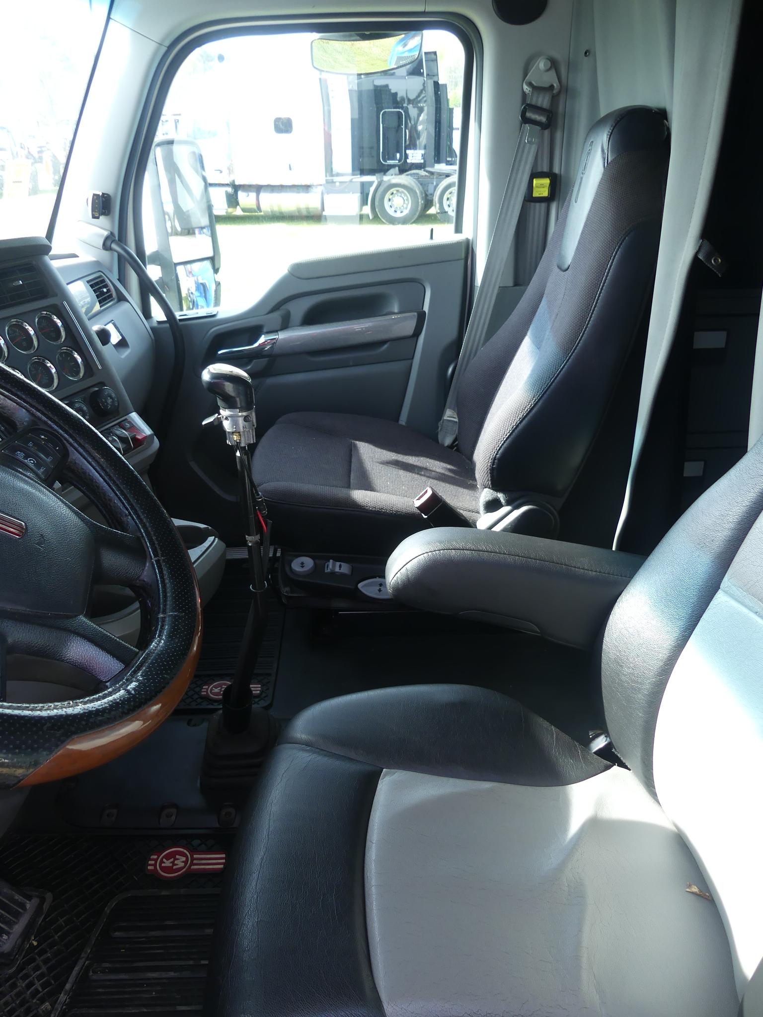 2016 Kenworth T680 Truck Tractor, s/n 1XKYDP9X9GJ129508: T/A, Stand Up Slee