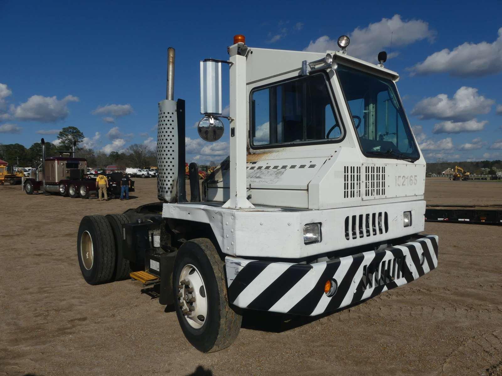 2015 Kalmar Spotter Truck, s/n 335801 (No Title - Bill of Sale Only): 4x2,