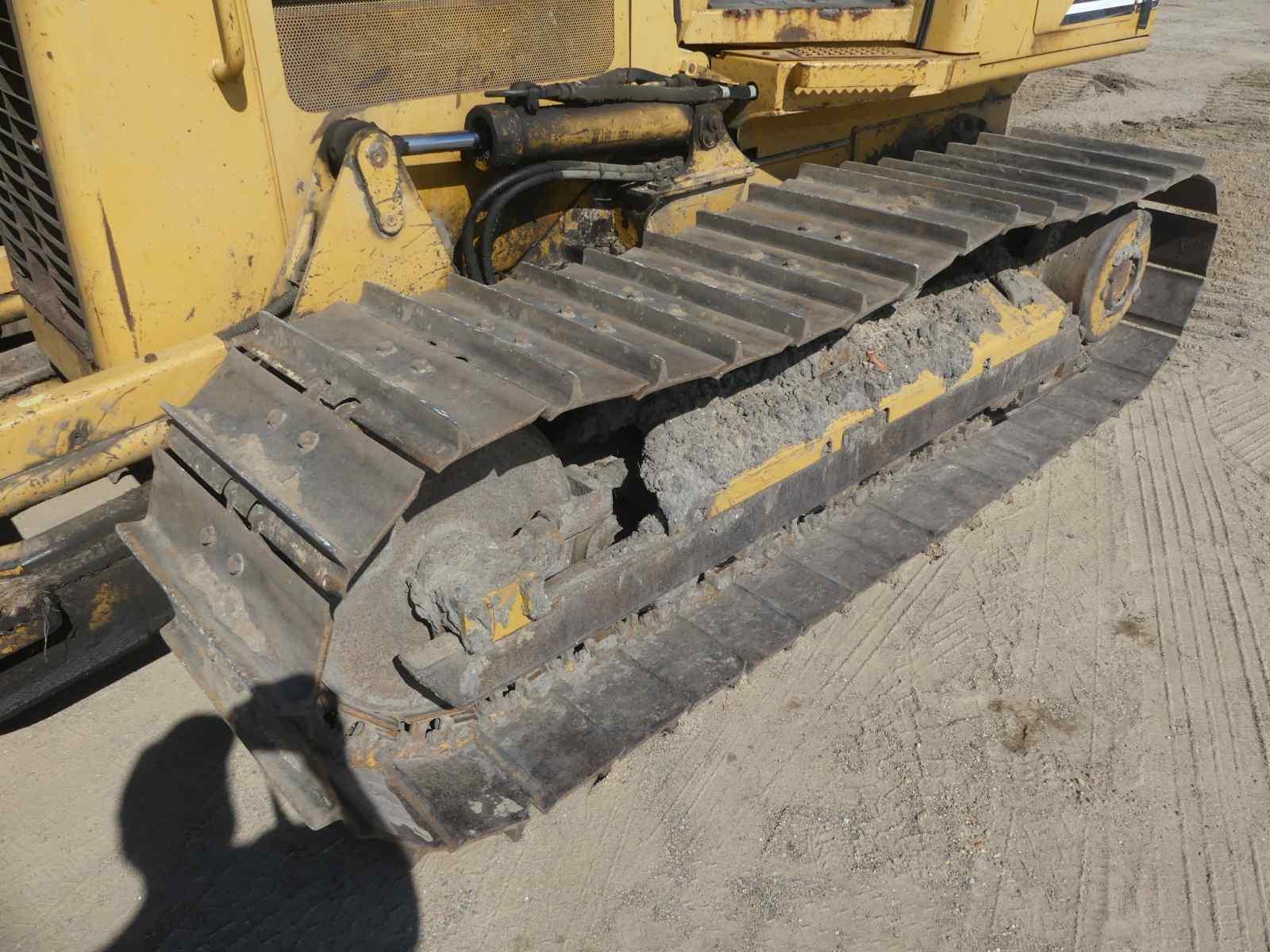 2007 Cat D5G LGP Dozer, s/n RKG03553: Canopy, Screen 6-way Blade, Pull Bar,