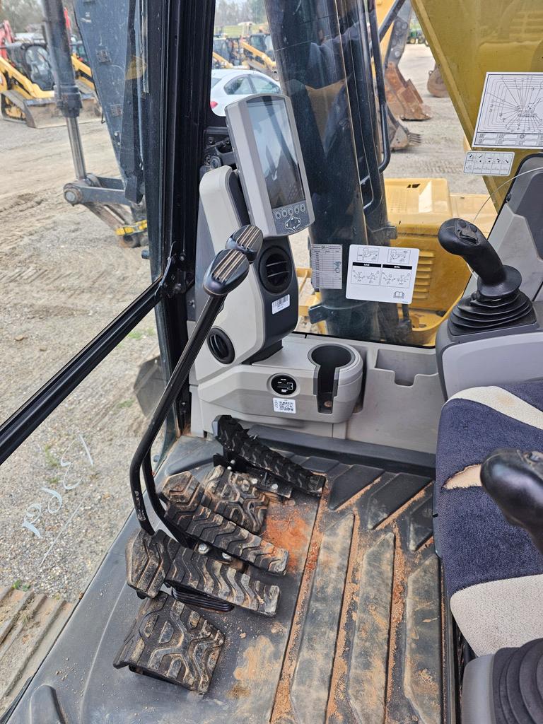 2018 Cat 313FL Excavator, s/n DJE10198: C/A, Aux. Hydraulics, Thumb, 32" Bk