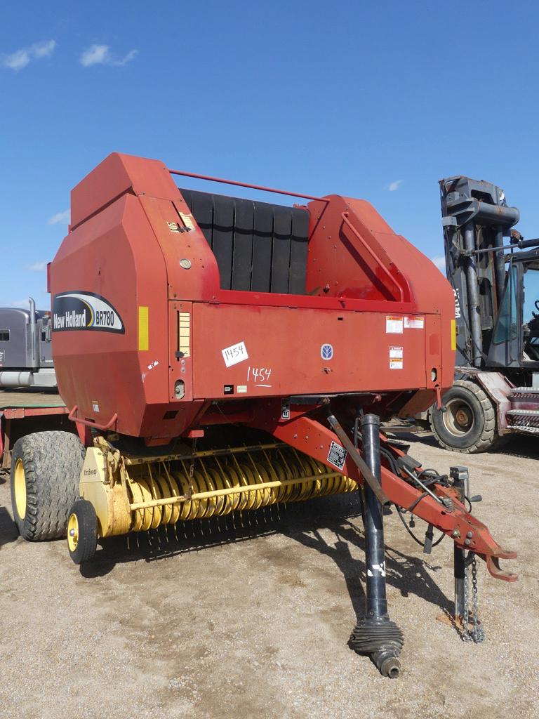 New Holland BR780 Baler, s/n 52330