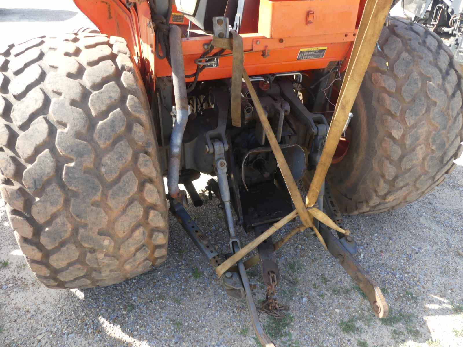 Kubota M4900 Tractor, s/n Unavailable (Salvage): 2wd