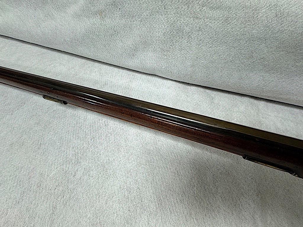 SAMUEL MOORE WARRANTED FLINT LOCK KENTUCKY STYLE RIFLE, HALF OCTAGON HALF