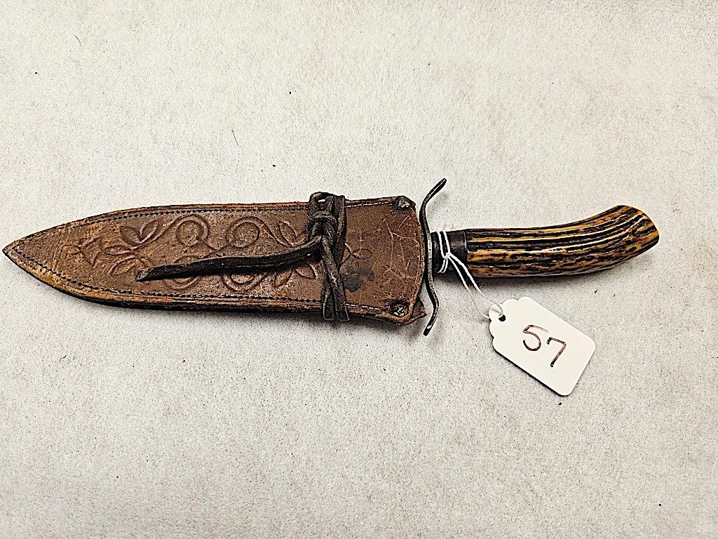 STAG HANDLED DAGGER KNIFE (WRITING UNREADABLE) WITH SHEATH