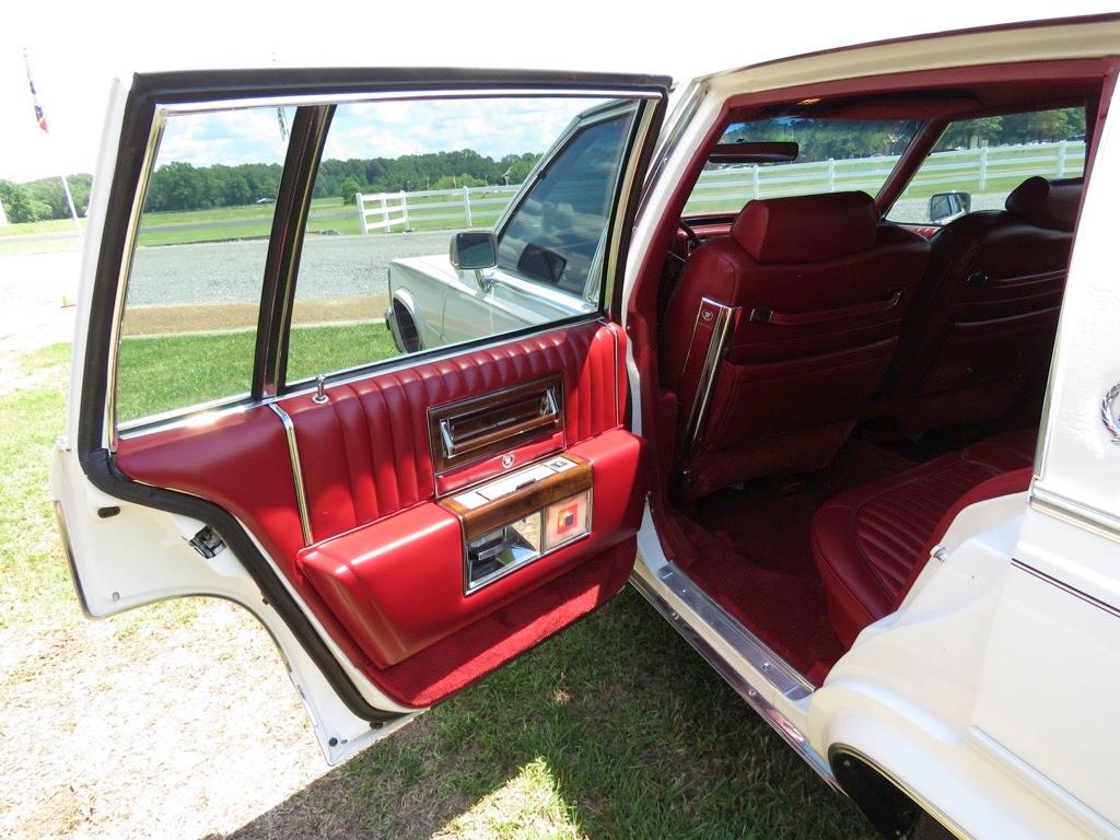 1987 Cadillac Brougham, s/n 1G6DW51Y2H9746848: 4-door, 5.0L Eng., Auto, Vin