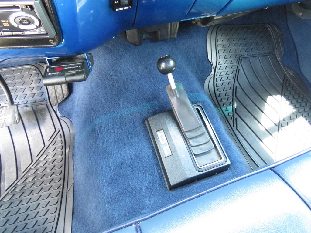 1984 GMC Sierra Classic 4WD Pickup, s/n 2GTEK14H7E1518429: SWB, 350 Eng., F
