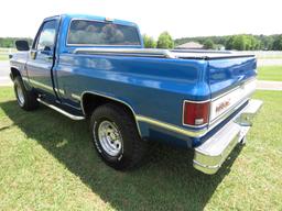 1984 GMC Sierra Classic 4WD Pickup, s/n 2GTEK14H7E1518429: SWB, 350 Eng., F