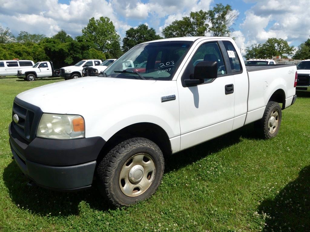 2007 Ford F150 4WD Pickup, s/n 1FTRF14W57NA43305: Reg. Cab, 4.6L Gas Eng.,