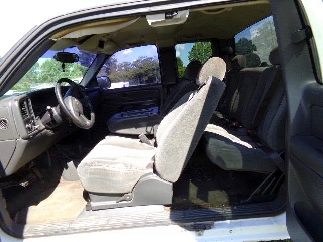 2004 Chevy Silverado 1500 4WD Pickup, s/n 2GCEK19V041167389 (Title Delay):