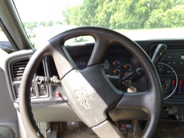 2006 Chevy 3500 Flatbed Truck, s/n 1GBJC34U26E162996: Reg. Cab, 6.0L Gas En