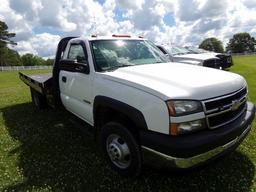 2006 Chevy 3500 Flatbed Truck, s/n 1GBJC34U26E162996: Reg. Cab, 6.0L Gas En