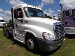 2020 Freightliner Truck Tractor, s/n 3AKJGEDRXLDLT8015: T/A, Day Cab, Odome