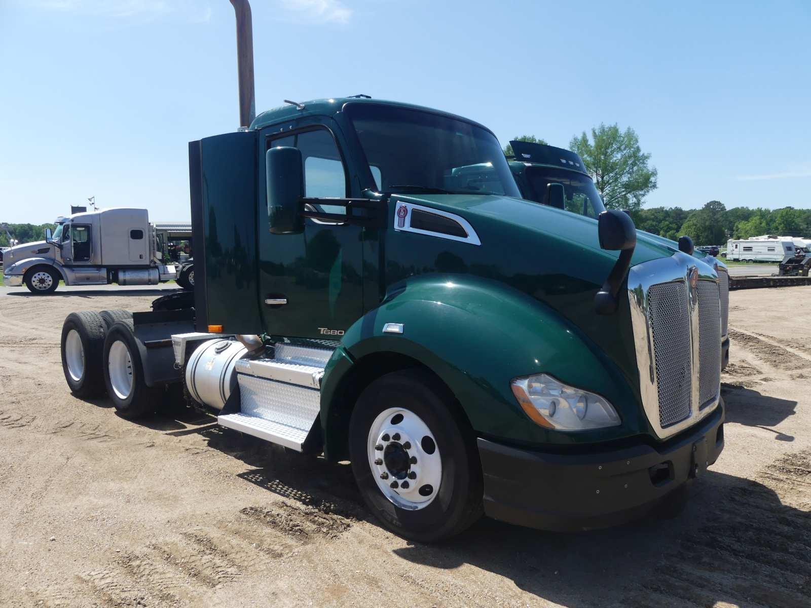 2019 Kenworth T680 Truck Tractor, s/n 1XKYDP9X1KJ251563: T/A, Day Cab, Pacc