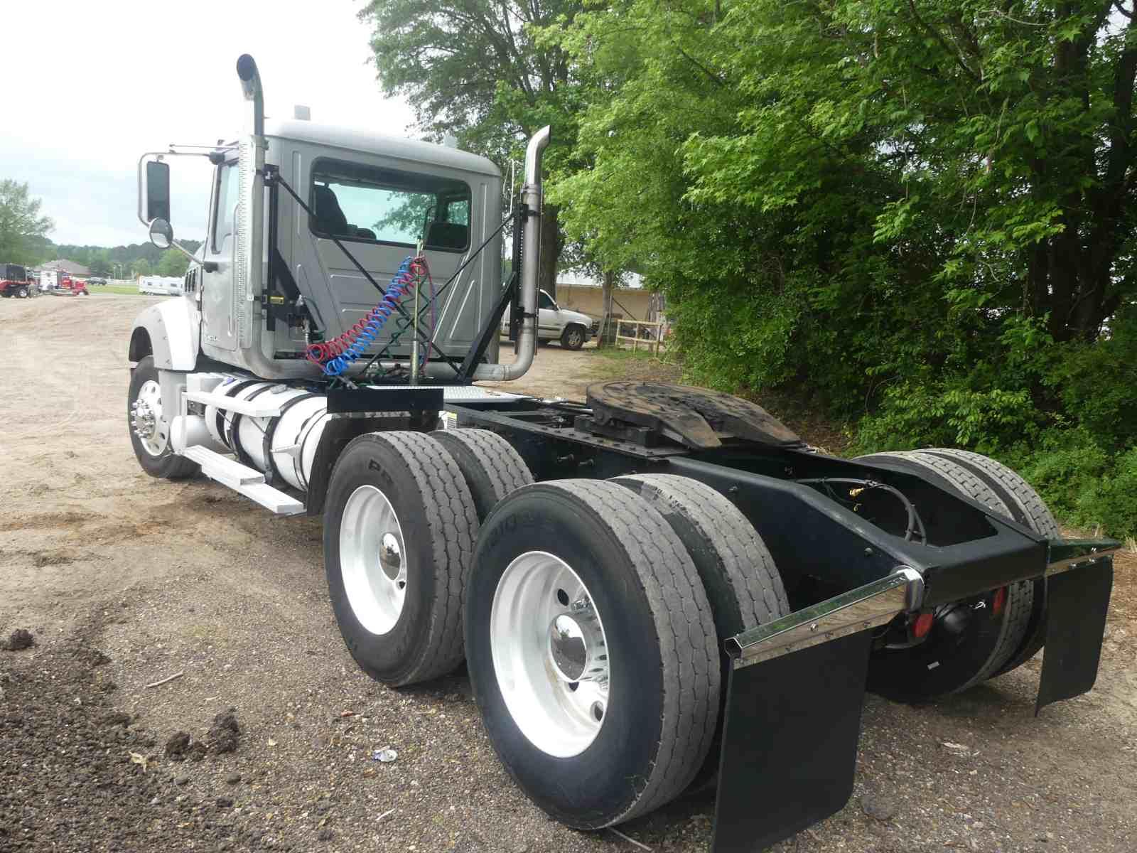 2014 Mack Granite GU713 Truck Tractor, s/n 1M1AX07Y4EM019596: Mack MP8 445h