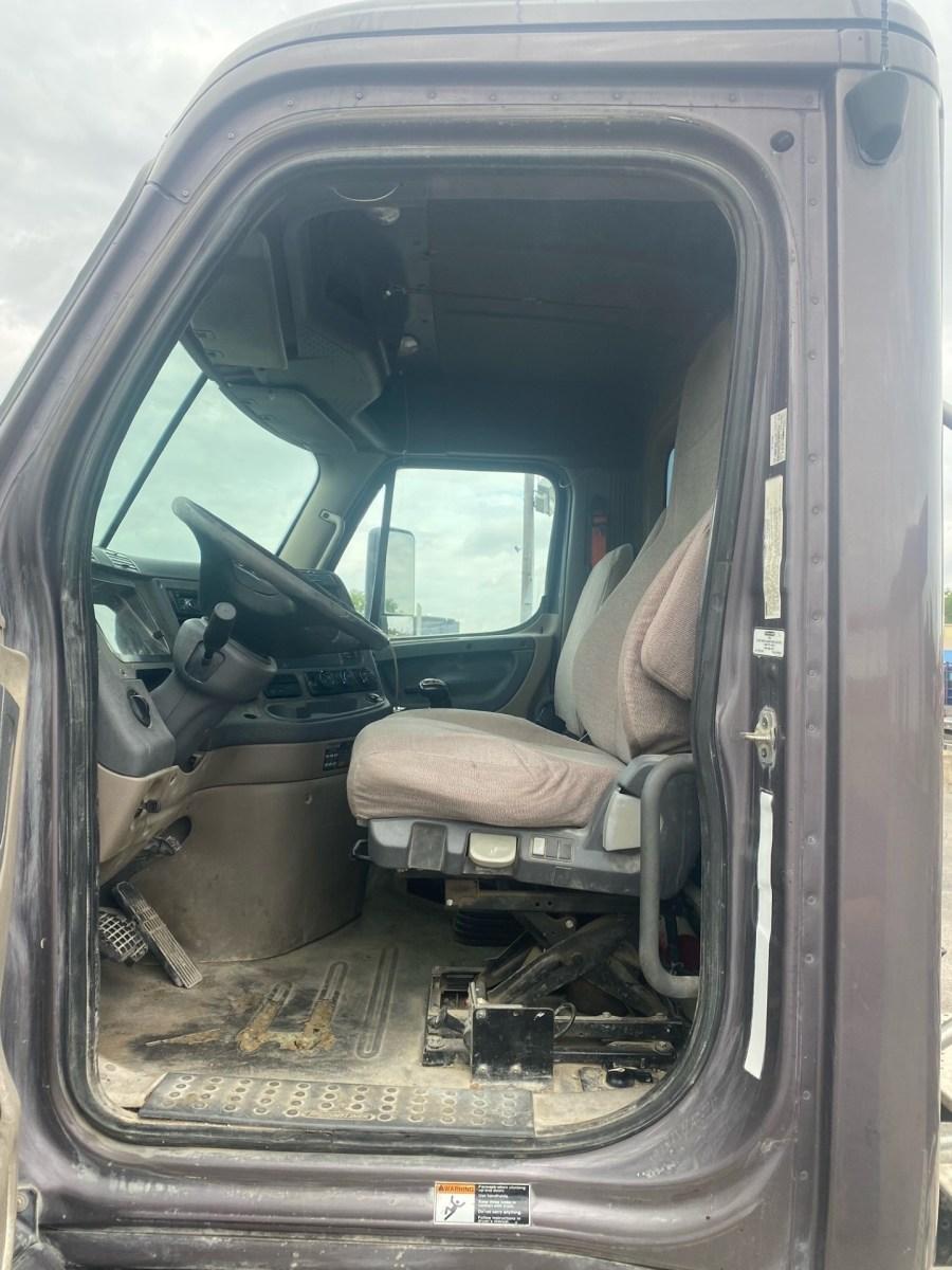 2011 Freightliner Cascadia Truck Tractor, s/n 3AKJGBDGN3447 (Selling Offsit
