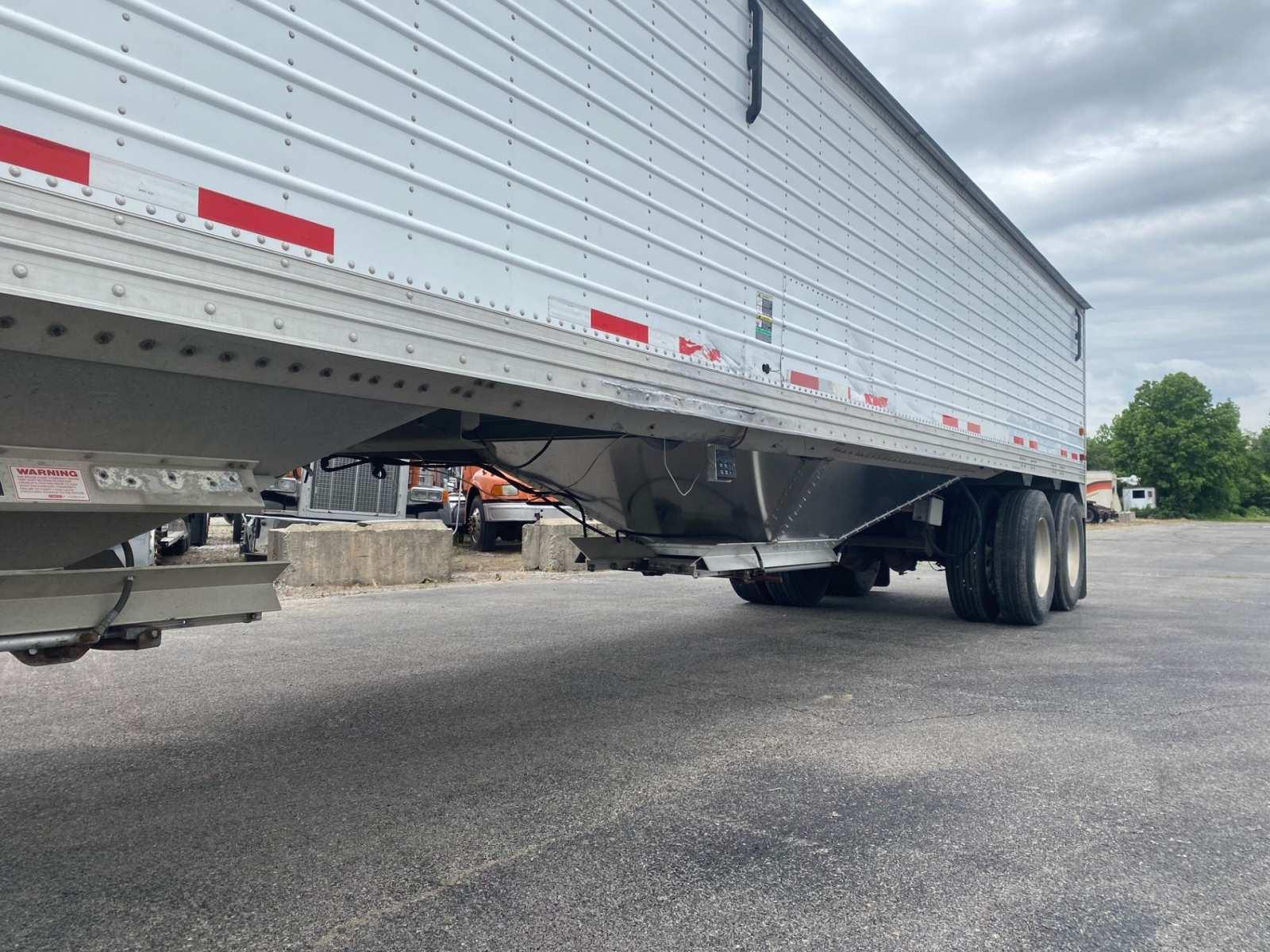 2014 Timpte 42' Hopper Bottom Trailer, s/n 1TDH42223EB140444 (Selling Offsi