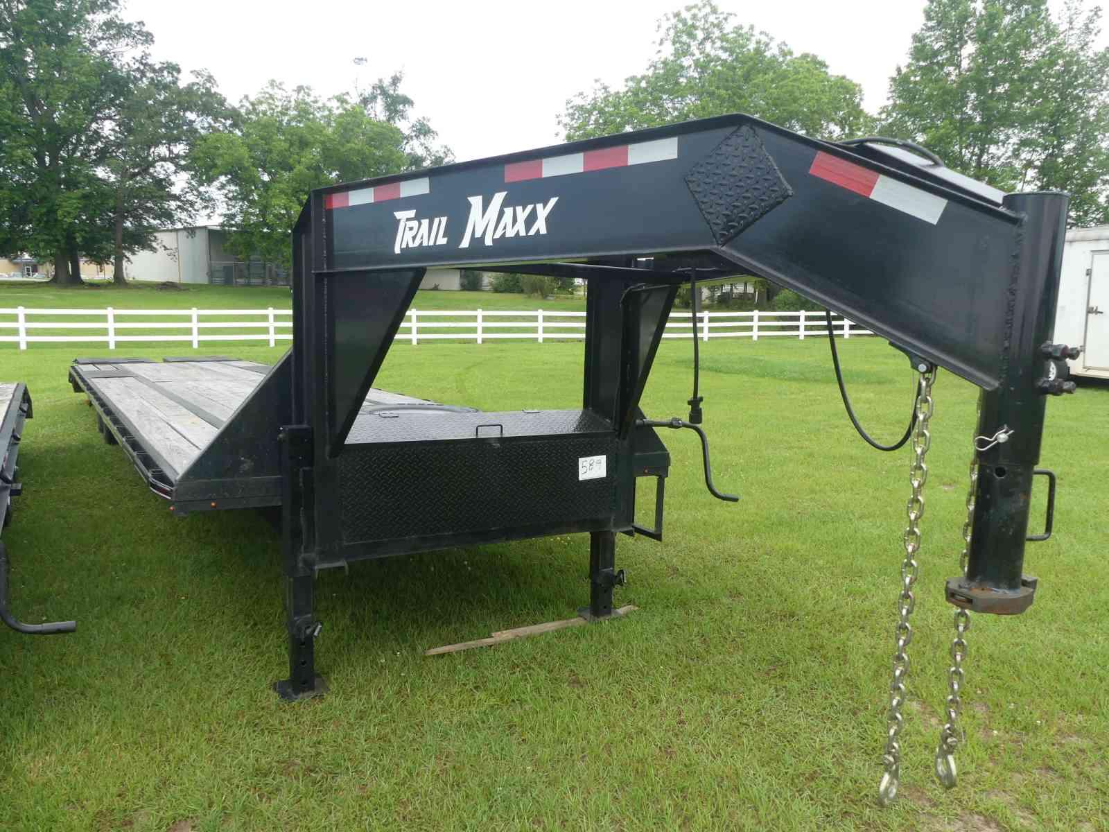 2022 Trailmax 40' Gooseneck Trailer, s/n 4T93H4024NM402305: Dovetail, Ramps