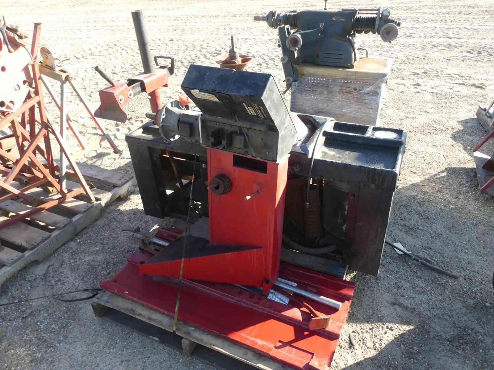 Snap-On WB240/WB230 Tire Machine/Wheel Balancer, s/n S5078754