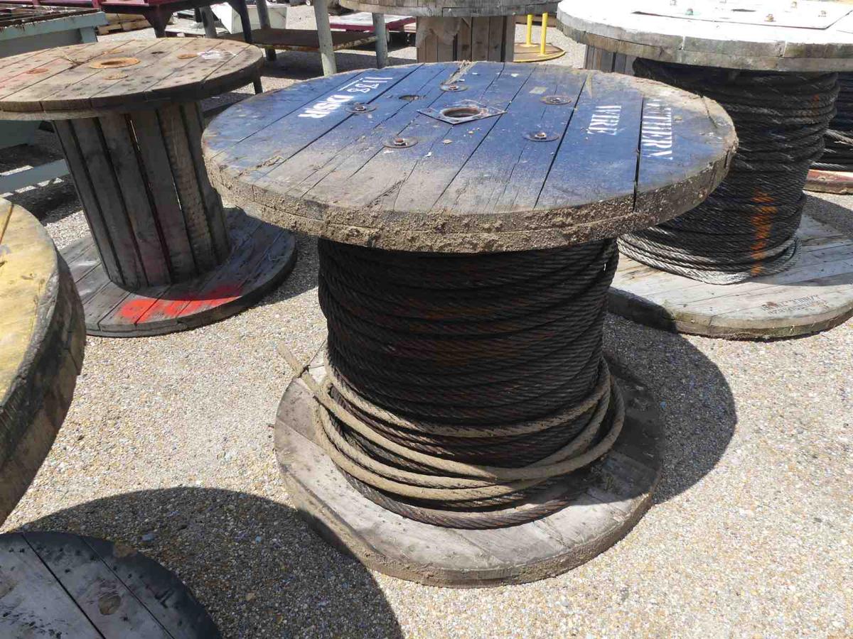 Wooden Cable Spool w/ Approx. 900' of 1" Cable