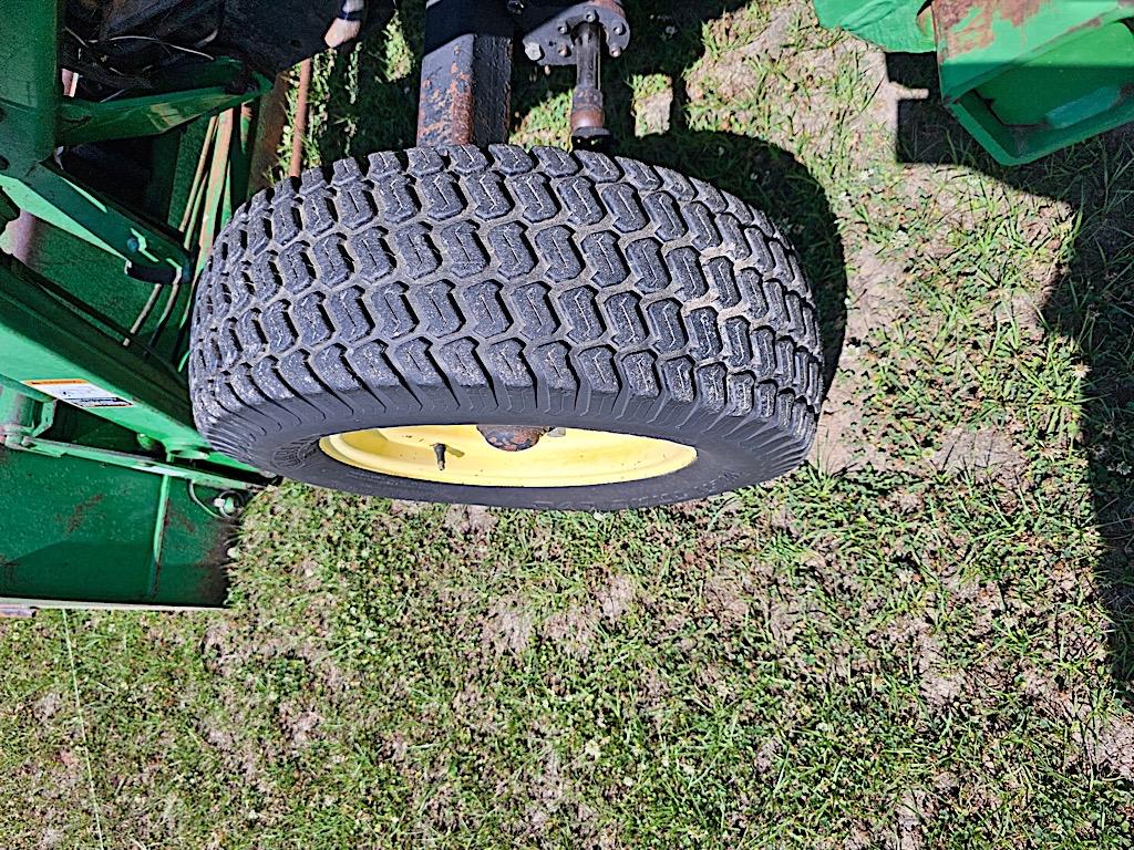 John Deere 4200 Tractor, s/n LV4200H323347: 2wd, Rollbar Canopy, JD 420 Loa