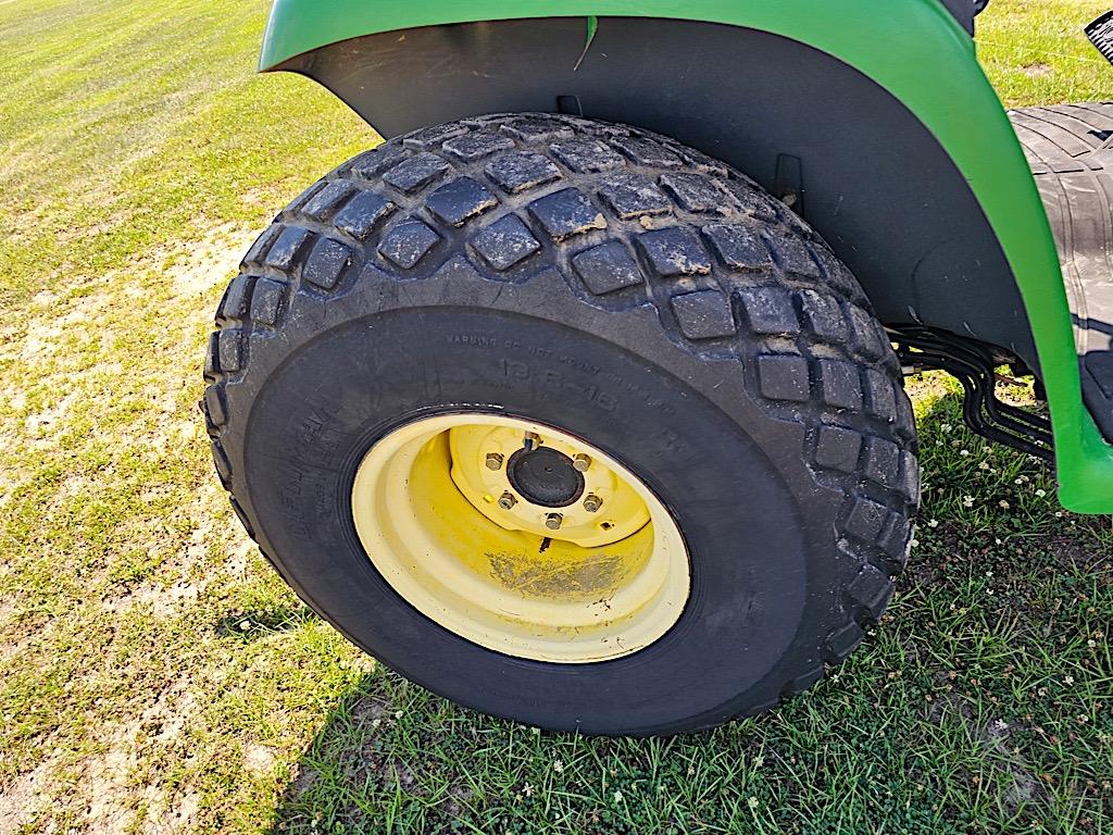 John Deere 4200 Tractor, s/n LV4200H323347: 2wd, Rollbar Canopy, JD 420 Loa