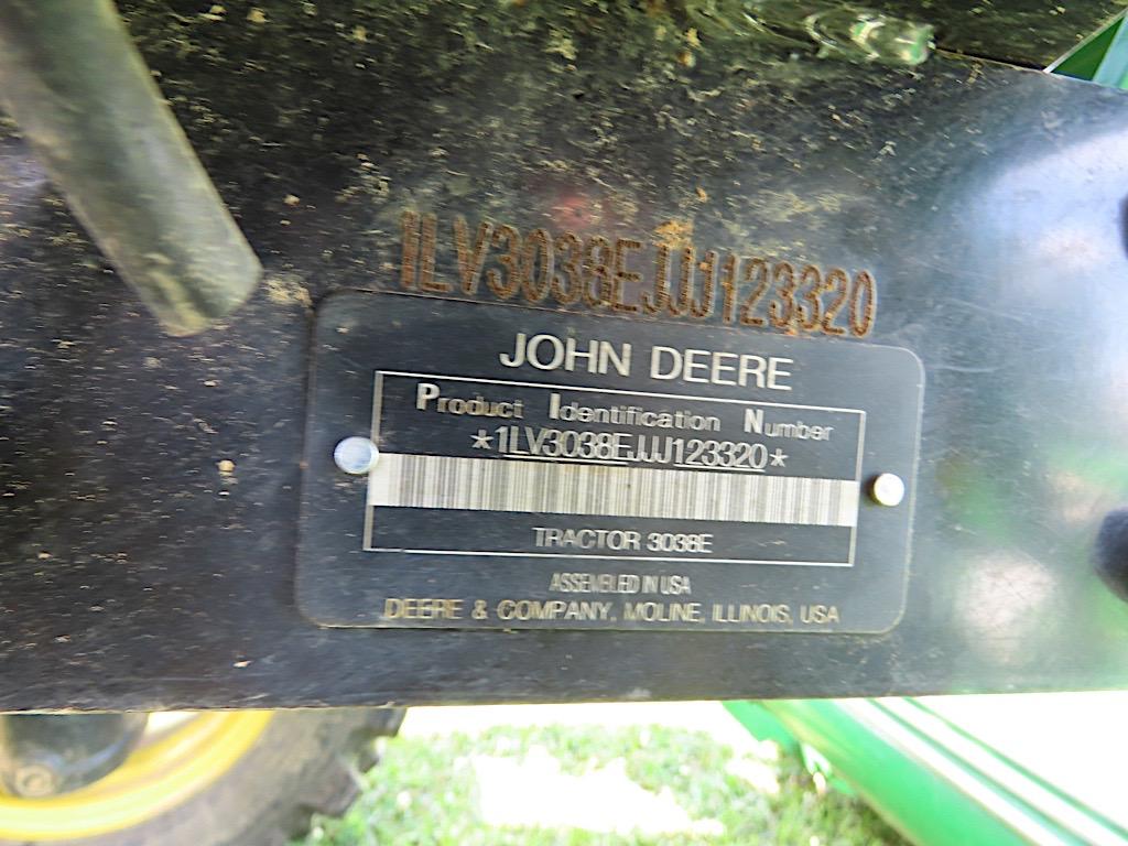 2018 John Deere 3038E Tractor, s/n 1LV3038EJJJ123320: JD 300E Loader, Meter