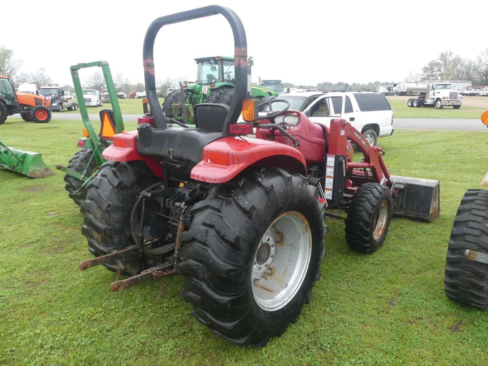 Case IH D35 Tractor, s/n HCA0004799: Diesel, Case L160 Loader w/ Bkt., Draw