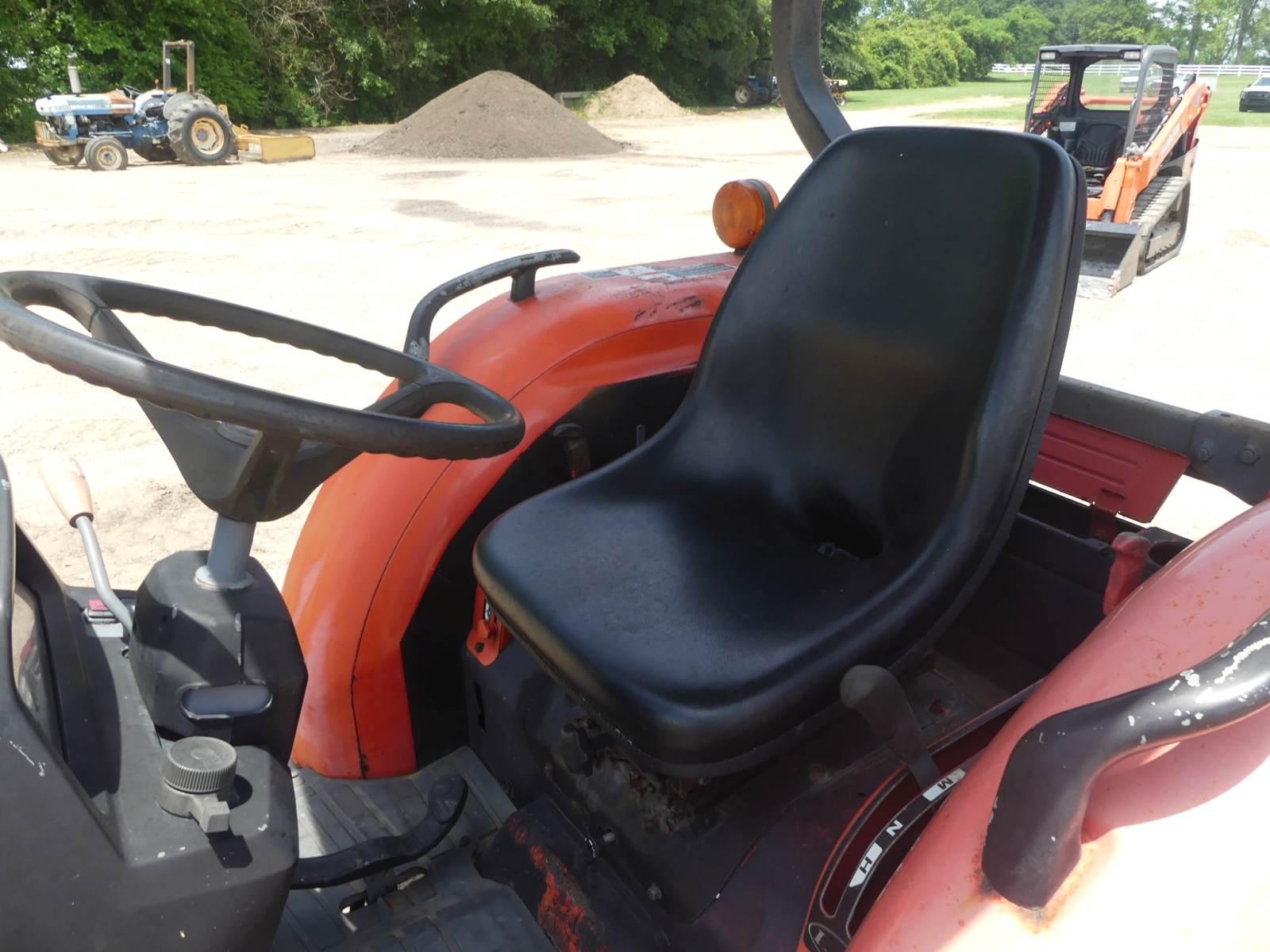 Kubota L4630 Tractor, s/n 31383: Rollbar Canopy, Turf Tires, Front Weights,