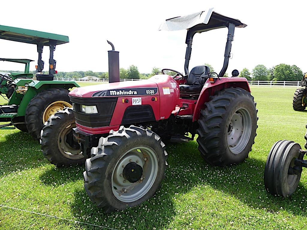 Mahindra 6530 MFWD Tractor, s/n P30T1655: Rollbar Canopy, Syncro Shuttle, 3