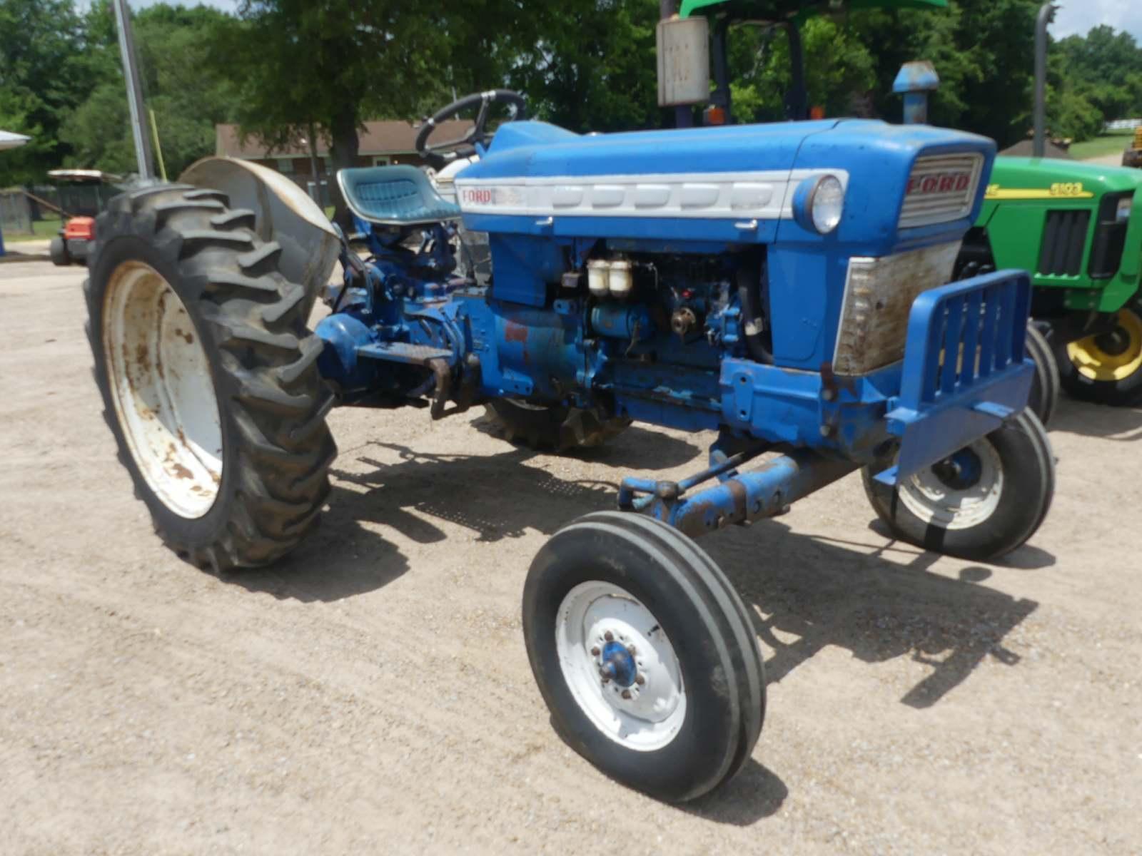 Ford 5000 Tractor, s/n C118054: 2wd, PTO, Drawbar