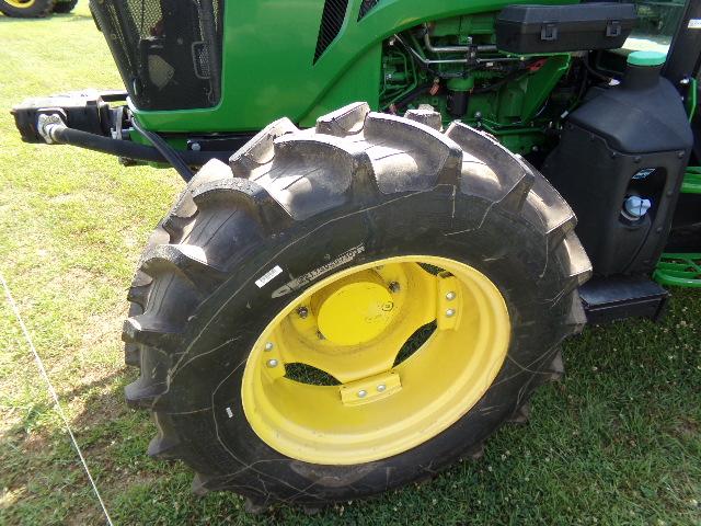 John Deere 5100E MFWD Tractor, s/n 406769: C/A, Power Shuttle, 3PH, Wheel W