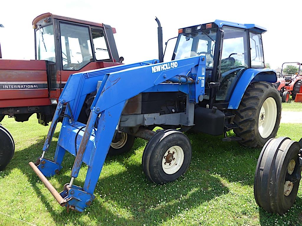 New Holland 8160 Tractor, s/n 07542B: 2wd, Encl. Cab, NH 7312 Loader, No Bk