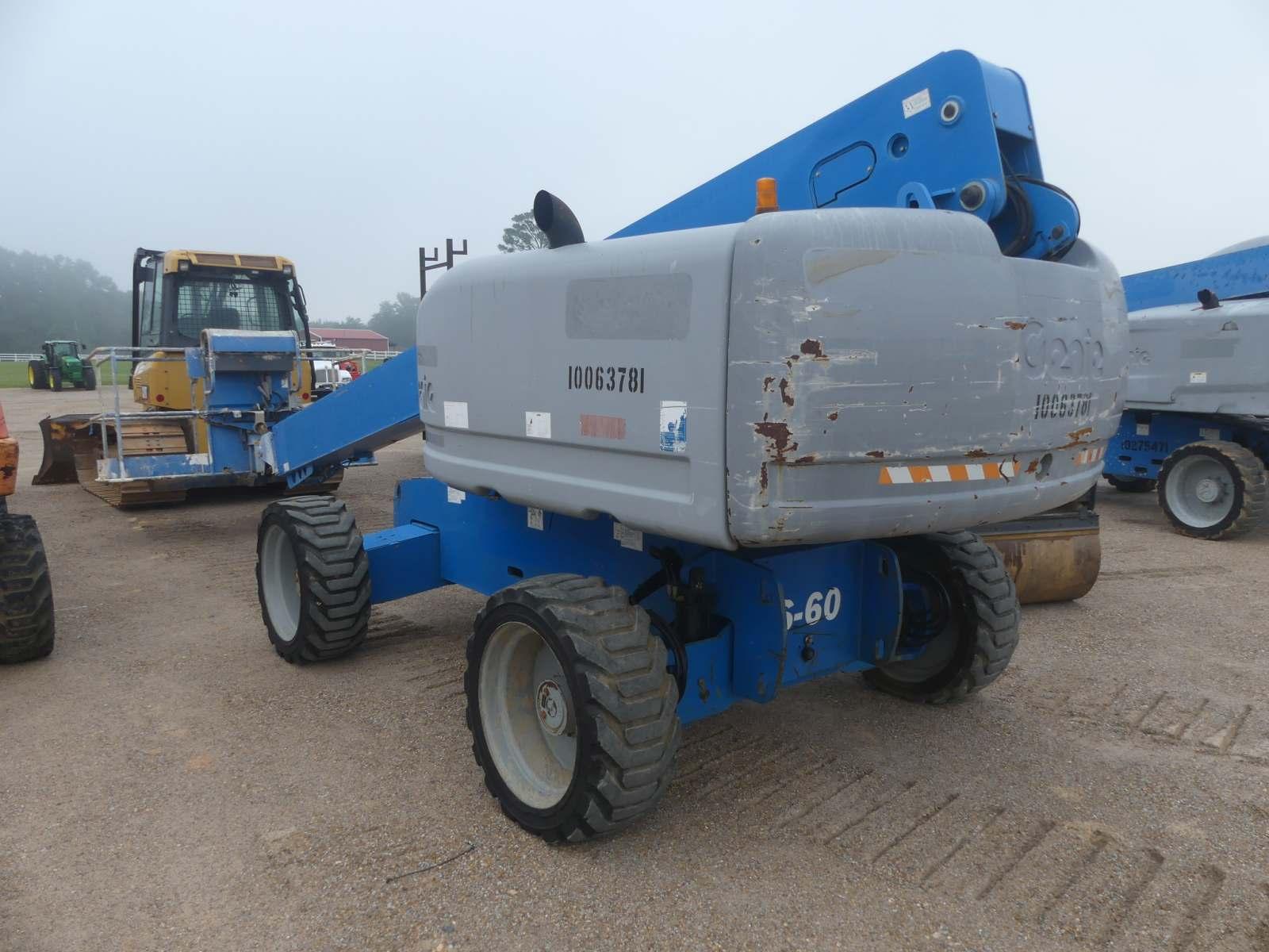 Genie S60X 4WD Boom-type Manlift, s/n 23803: Deutz Diesel, 1000 lb. Cap., 5