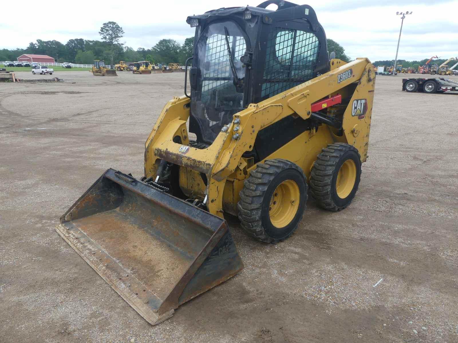 2020 Cat 236D3 Skid Steer, s/n XKL01147: Encl. Cab, Hyd. QC, GP Bkt., Rubbe