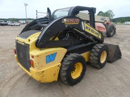 2015 New Holland L228 Skid Steer, s/n NFM405660: Canopy, GP Bkt., Rubber-ti