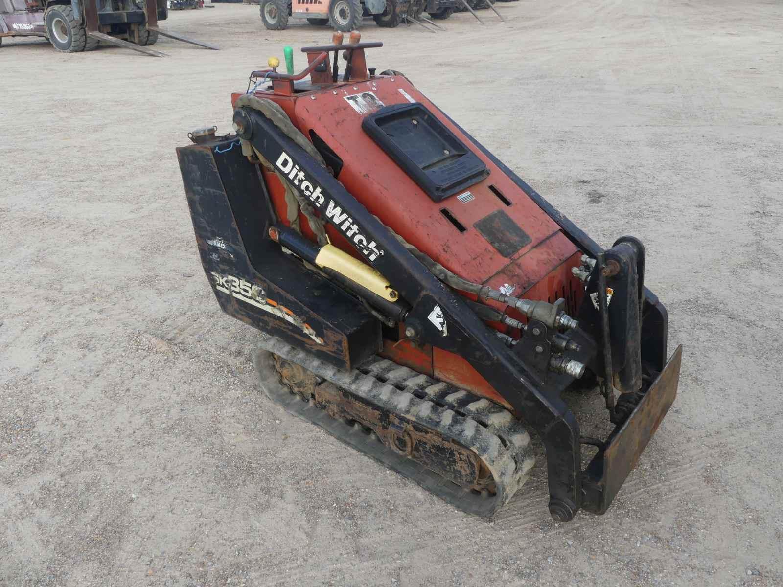 Ditch Witch SK350 Walk-behind Skid Steer, s/n 0000323: Rubber Tracks
