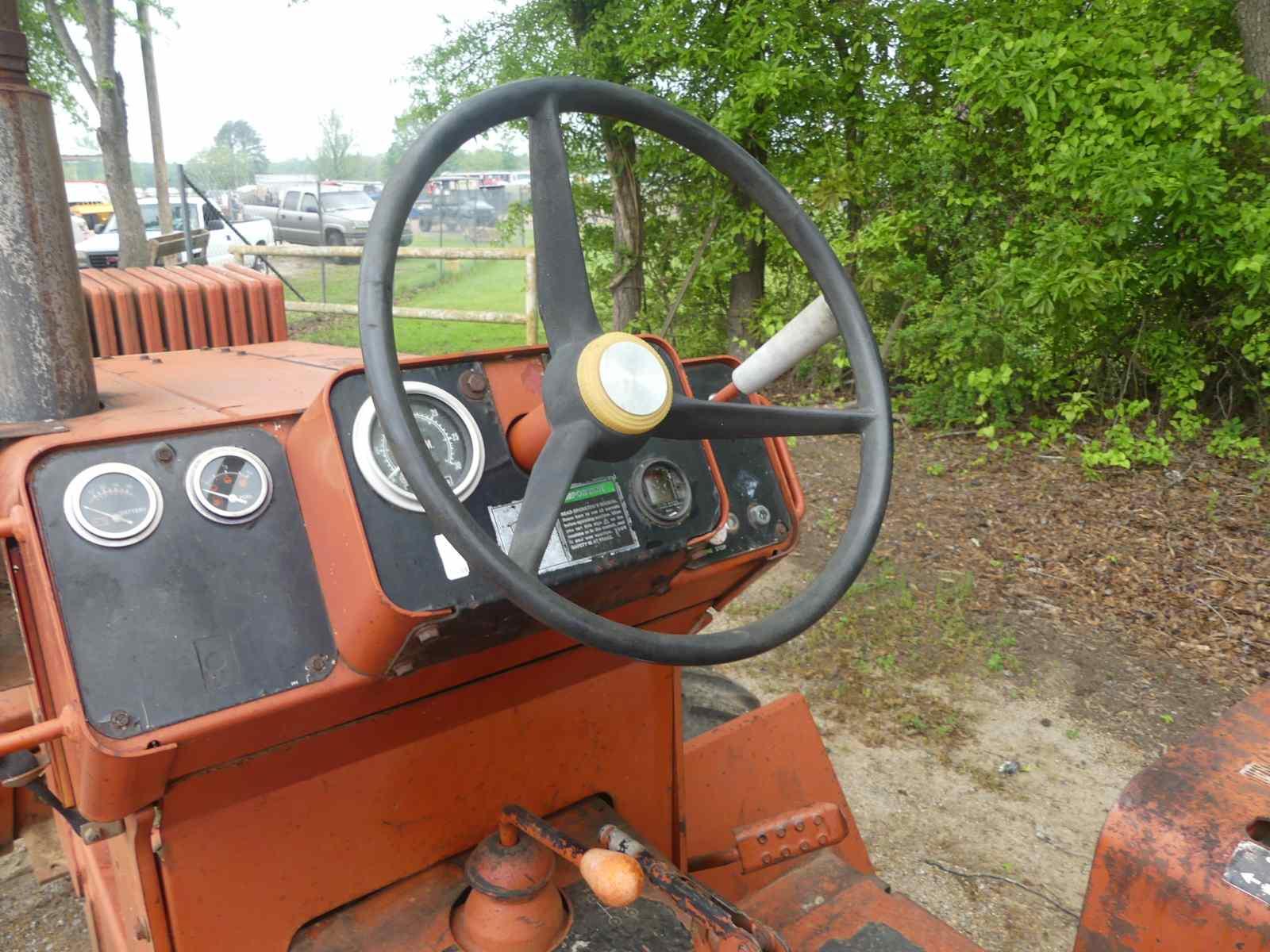 Ditch Witch 4010 4WD Trencher, s/n 6F0744: Rollbar, Deutz Diesel, Aux. Hydr