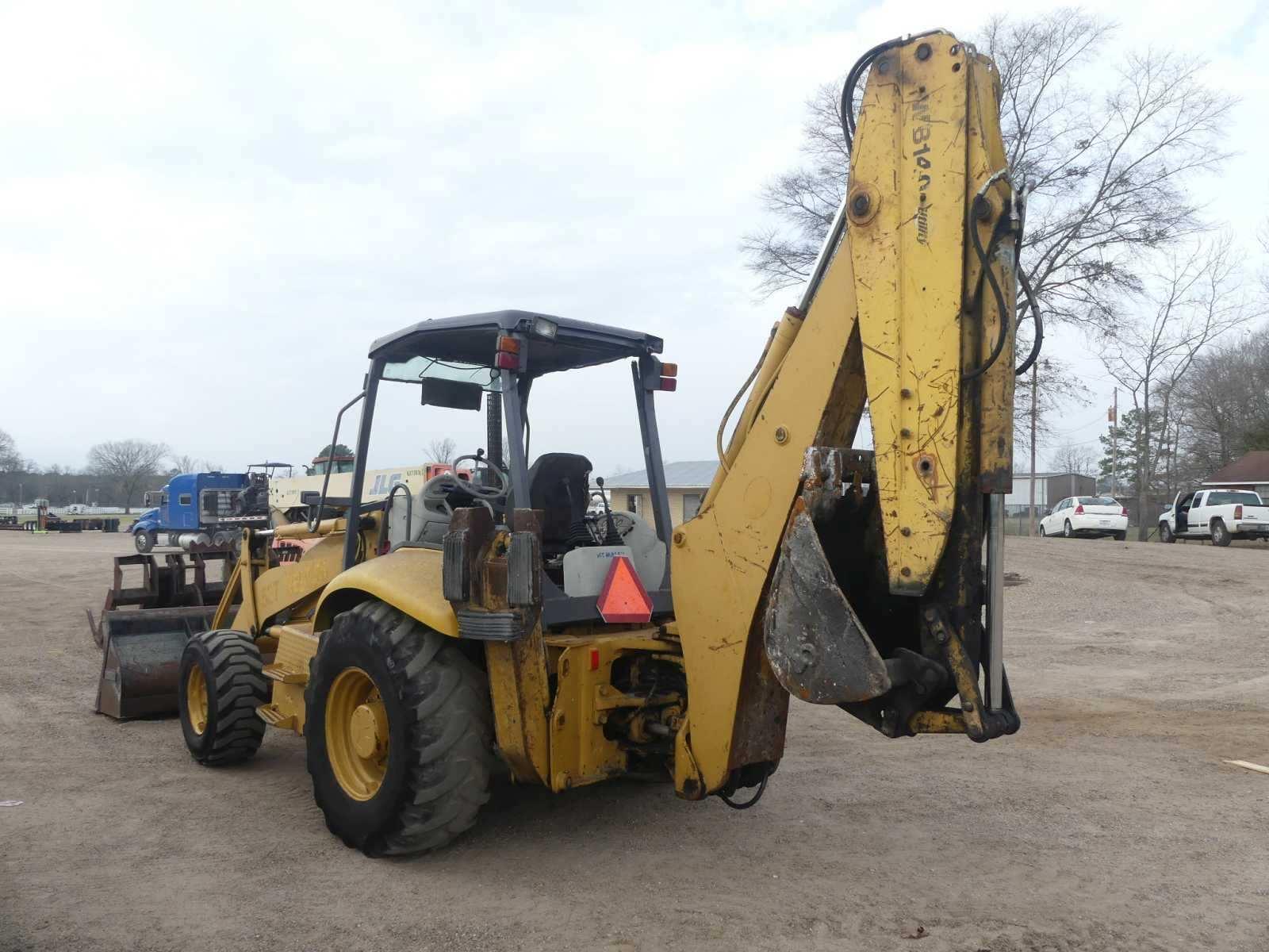 2003 Komatsu WB140-2N 4WD Extendahoe, s/n 20087: 4-post Canopy, GP Loader,