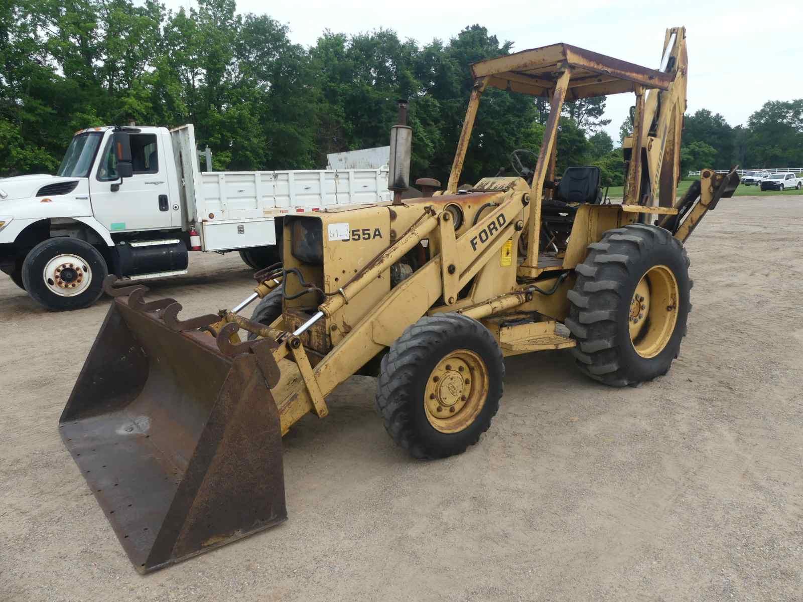 Ford 655A Loader Backhoe, s/n C782300: 2wd, Canopy, Bkt.