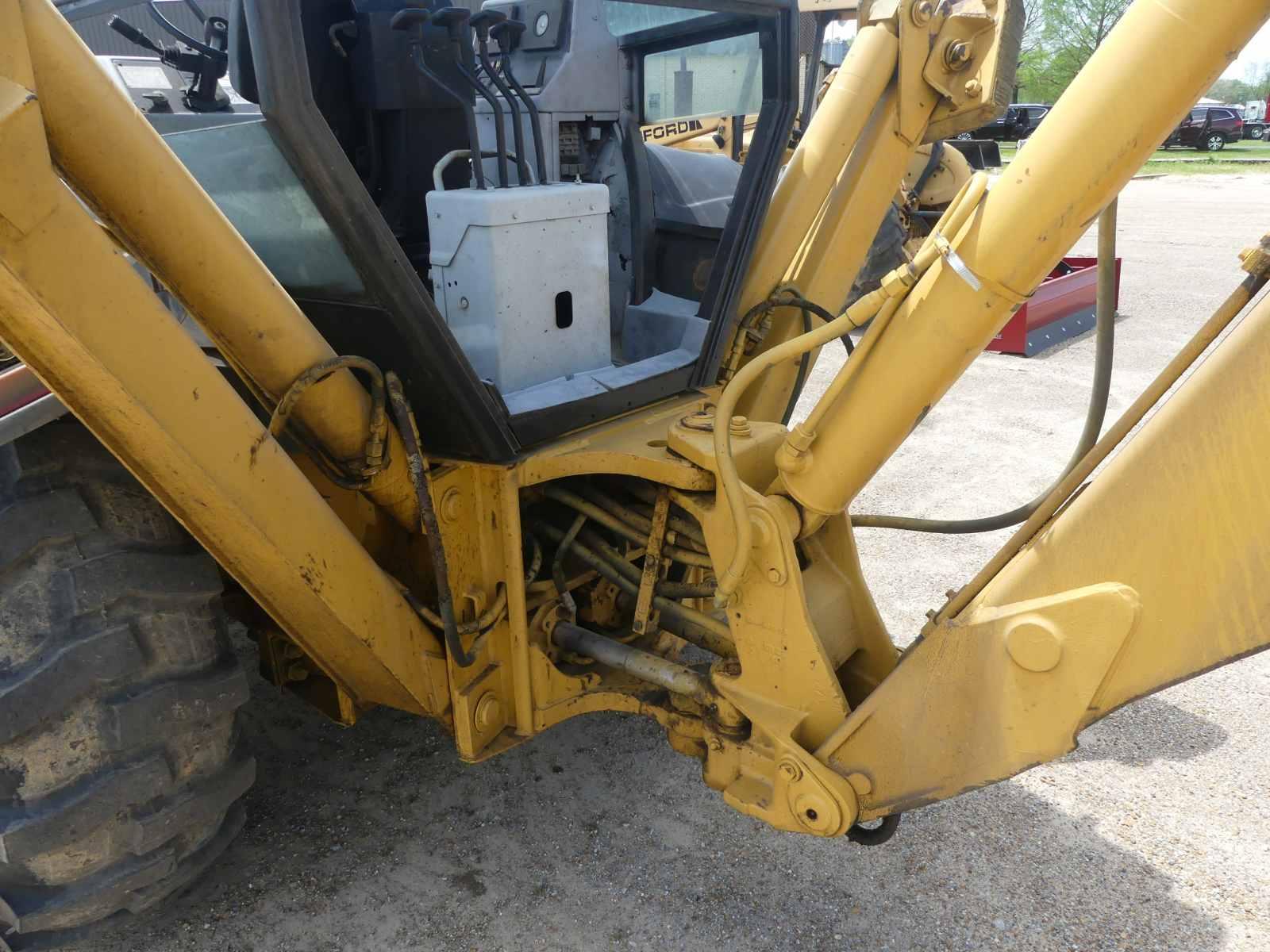 Ford 455C Loader Backhoe, s/n AW06691: Canopy, Meter Shows 6554 hrs