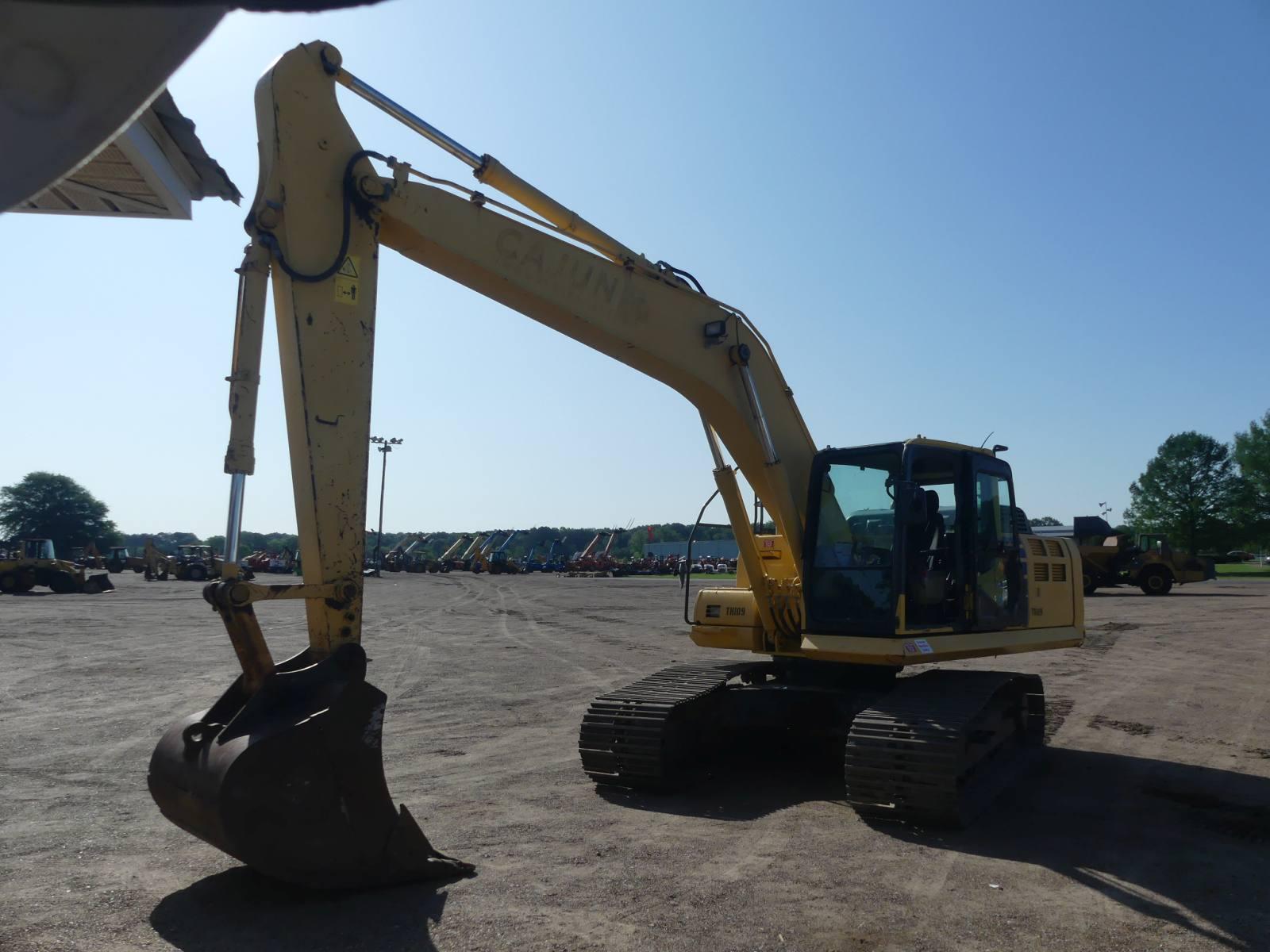 2013 Komatsu PC210LC-10 Excavator, s/n 450568: Encl. Cab, Meter Shows 8897